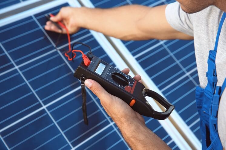 5 tips for maximum solar panel efficiency - Soprema United Kingdom