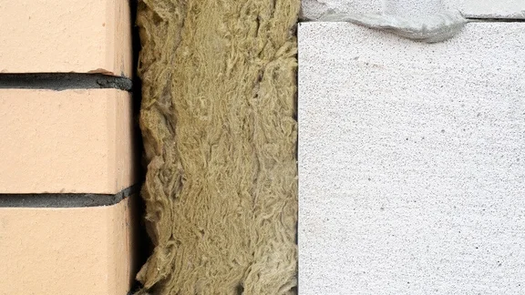 wool insulation in cavity wall