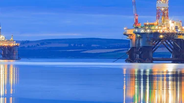 Floating oil rigs UK