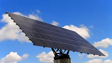 Thin solar panel array