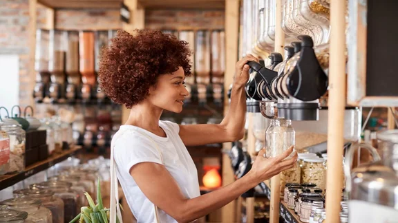 lady at plastic-free shop