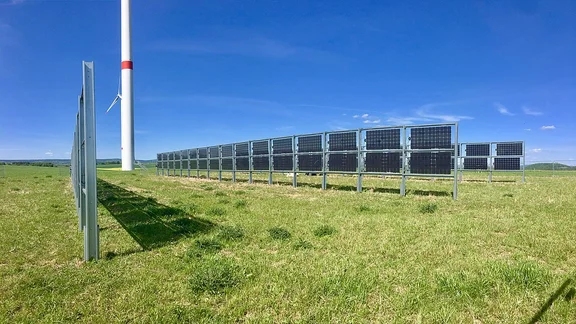 Bifacial solar installation