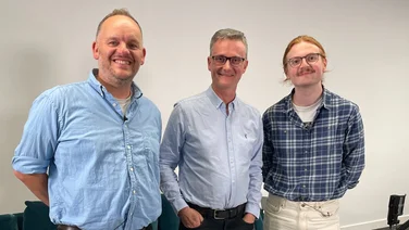 Positive Energy Ep 3 - Chris Hewett, Solar Energy UK