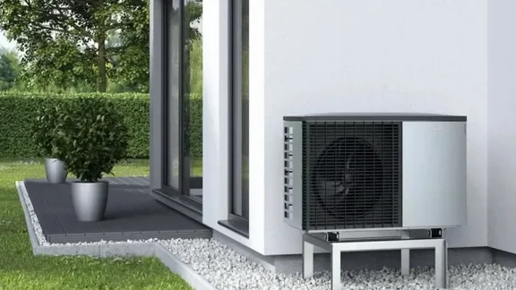 Heat pumps UK.